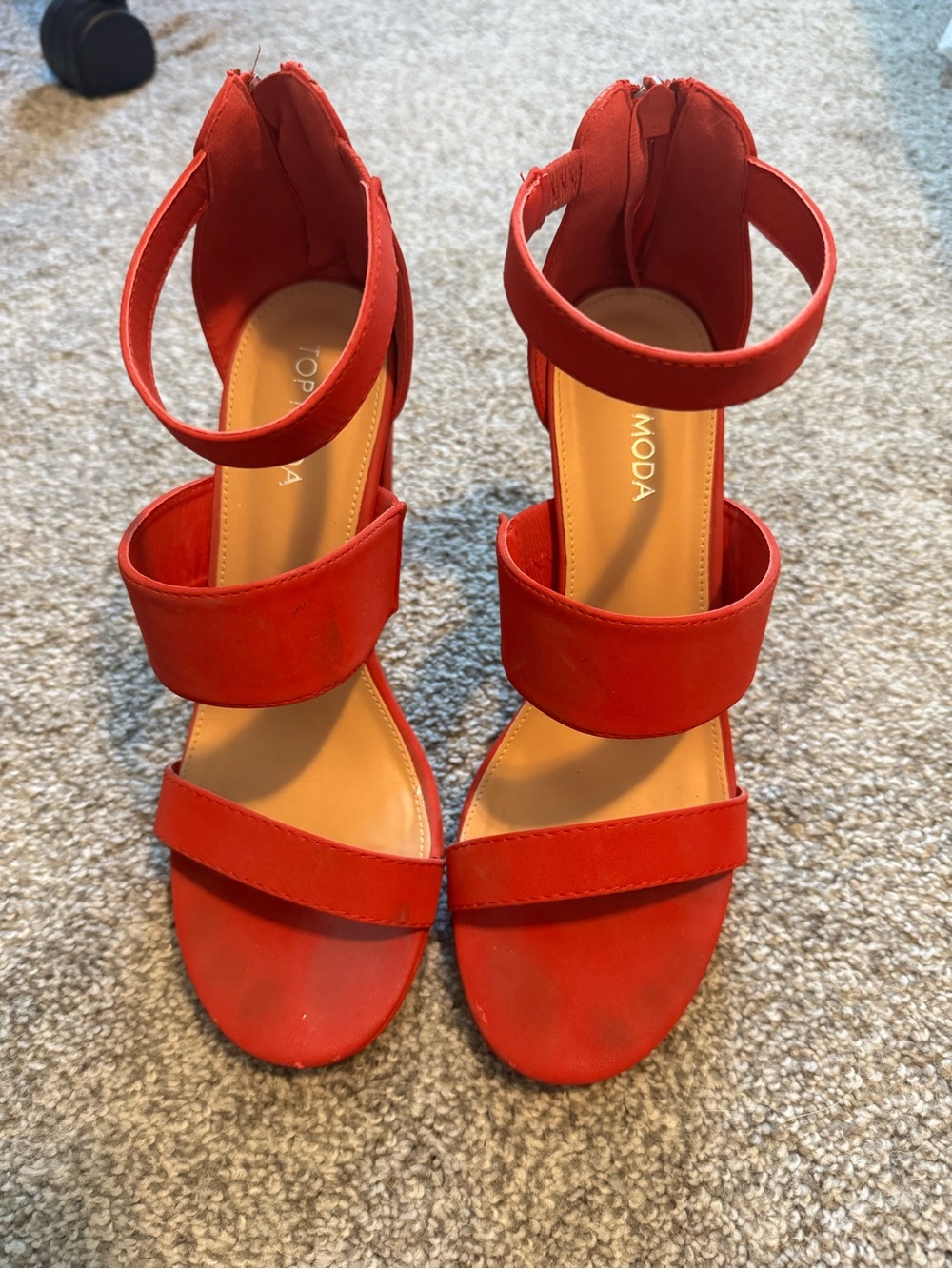 Moda Red Triple-Strap Block Heel Sandals